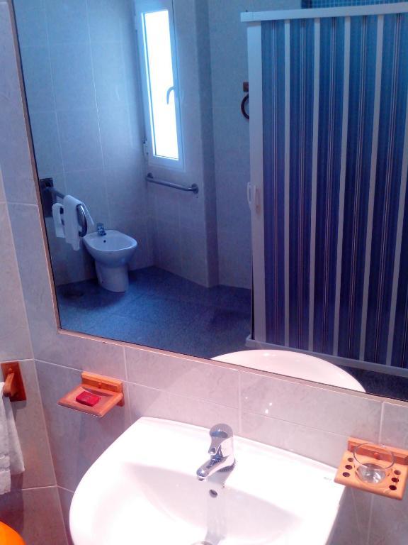 Hotel Rc Ramon Y Cajal Cuenca  Quarto foto