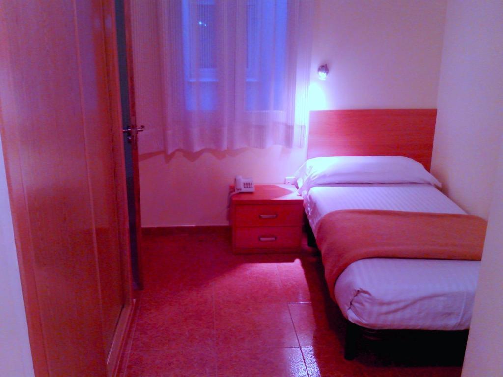 Hotel Rc Ramon Y Cajal Cuenca  Quarto foto
