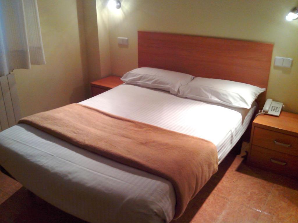 Hotel Rc Ramon Y Cajal Cuenca  Quarto foto