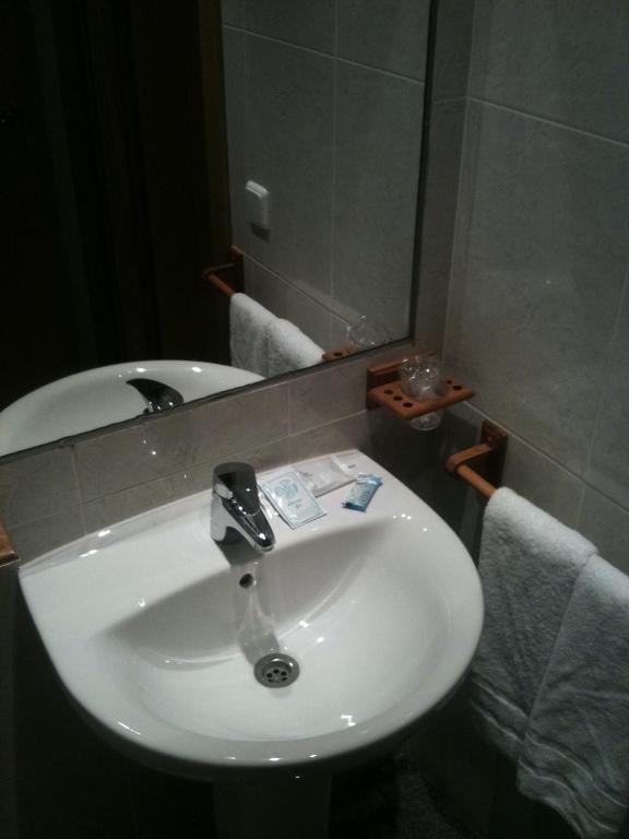Hotel Rc Ramon Y Cajal Cuenca  Quarto foto